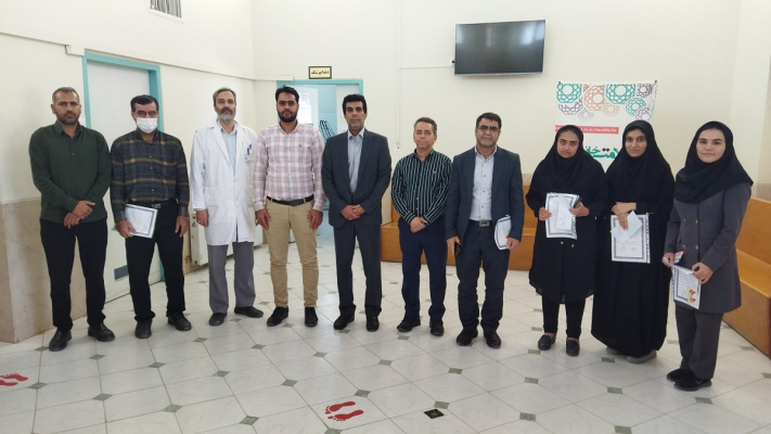 تقدیر از پرسنل بهداشت محیط بیمارستان آفتاب هشتم و شبکه بهداشت و درمان خوروبیابانک